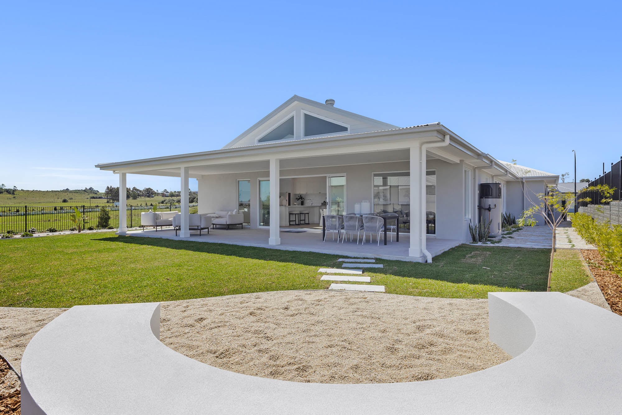 Single Storey Home Designs | Modern Single Level Homes
