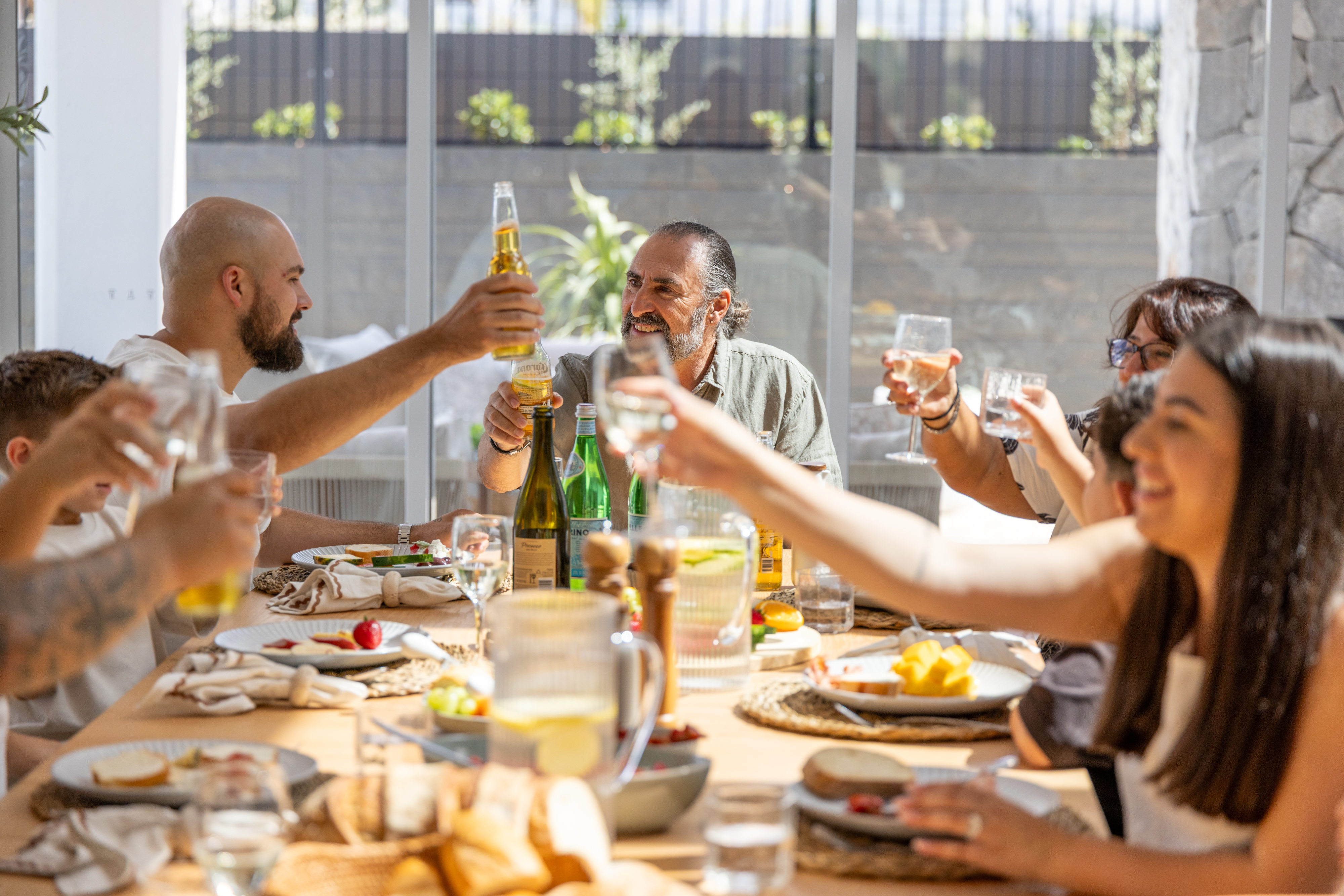 How to Host the Perfect Christmas in Your Hunter Home