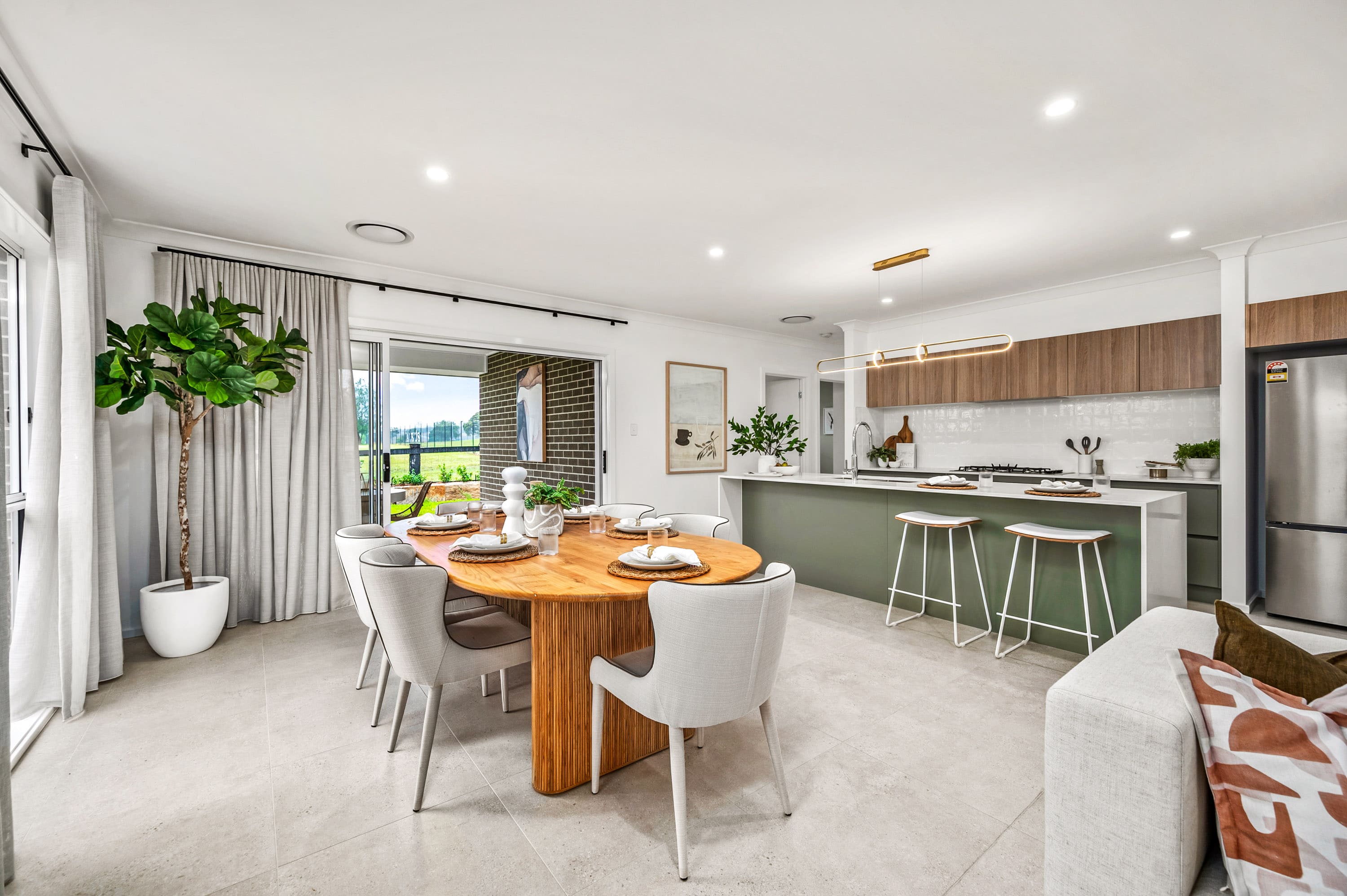 Newport220Lochinvar-21