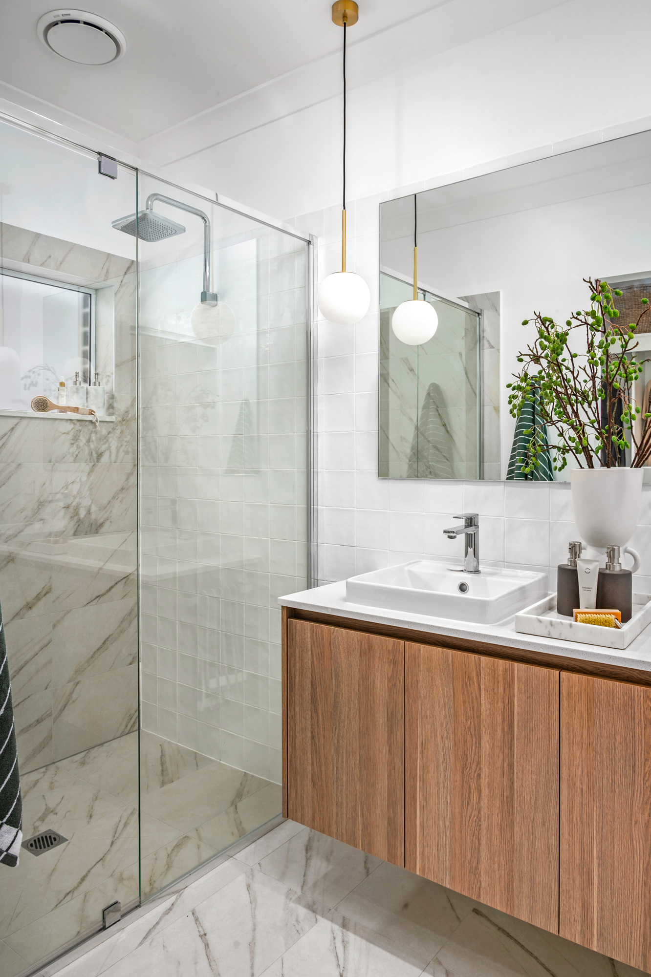 Newport220Lochinvar-48