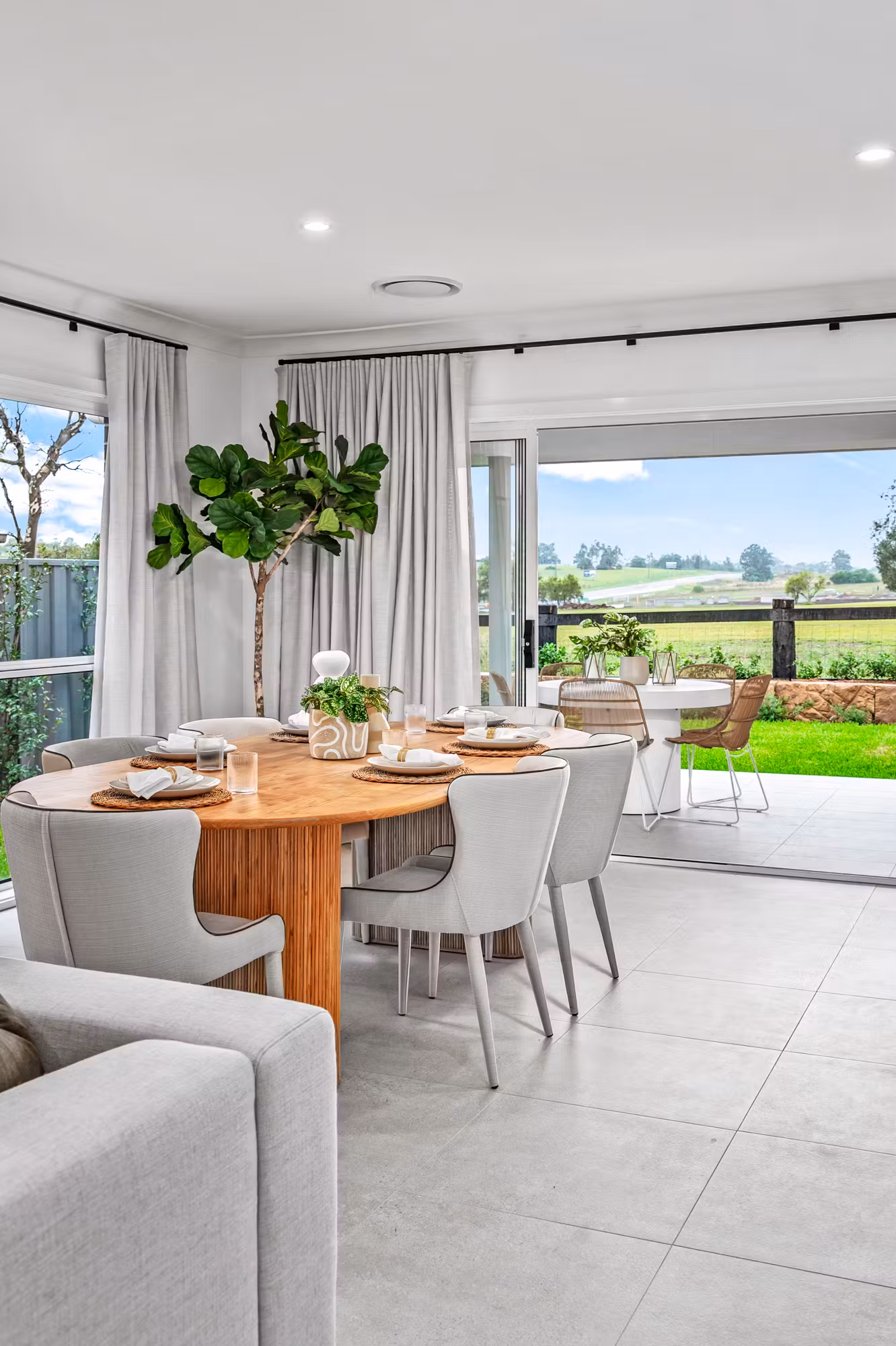 Newport220Lochinvar-51