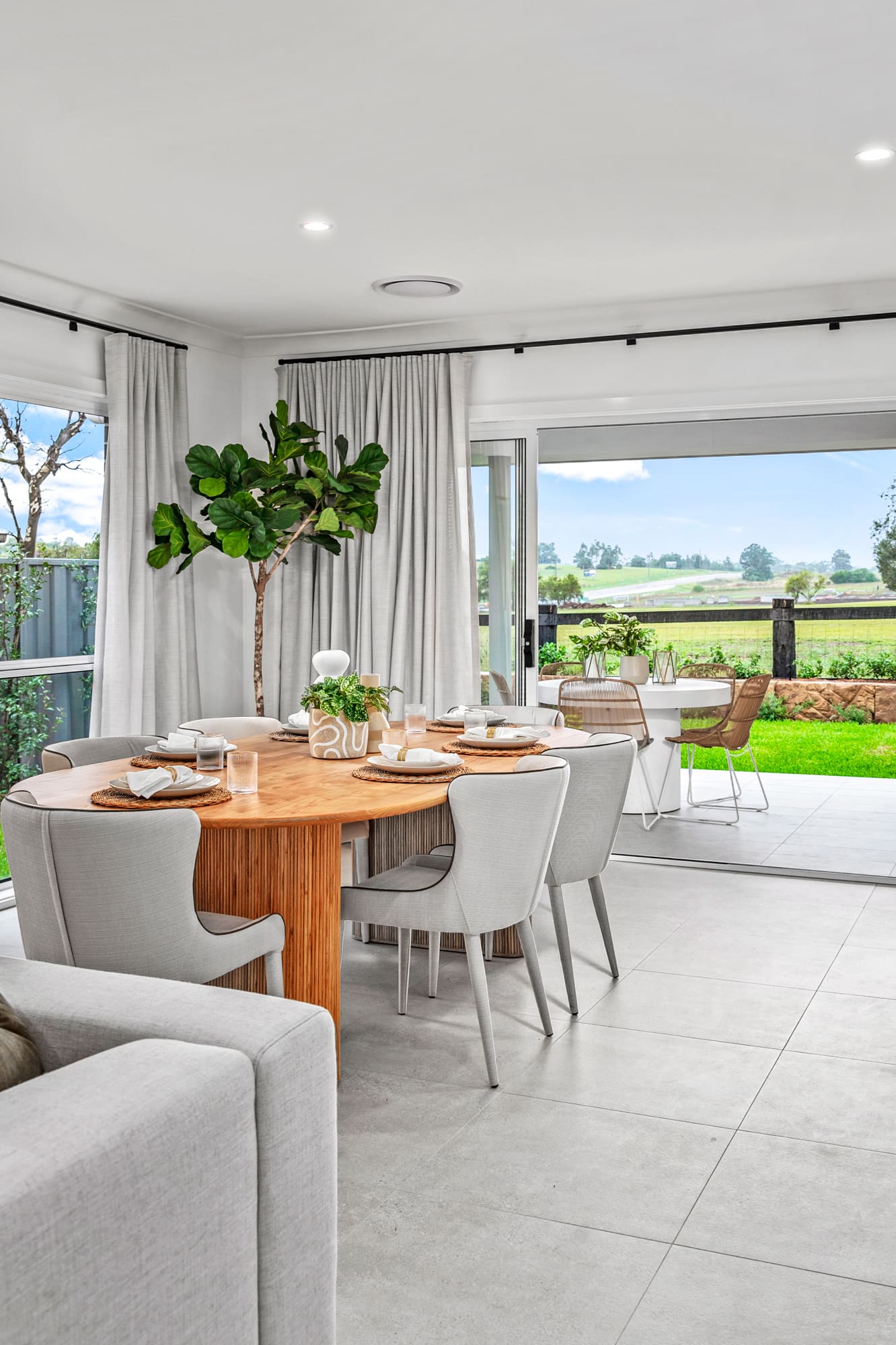 Newport220Lochinvar-51