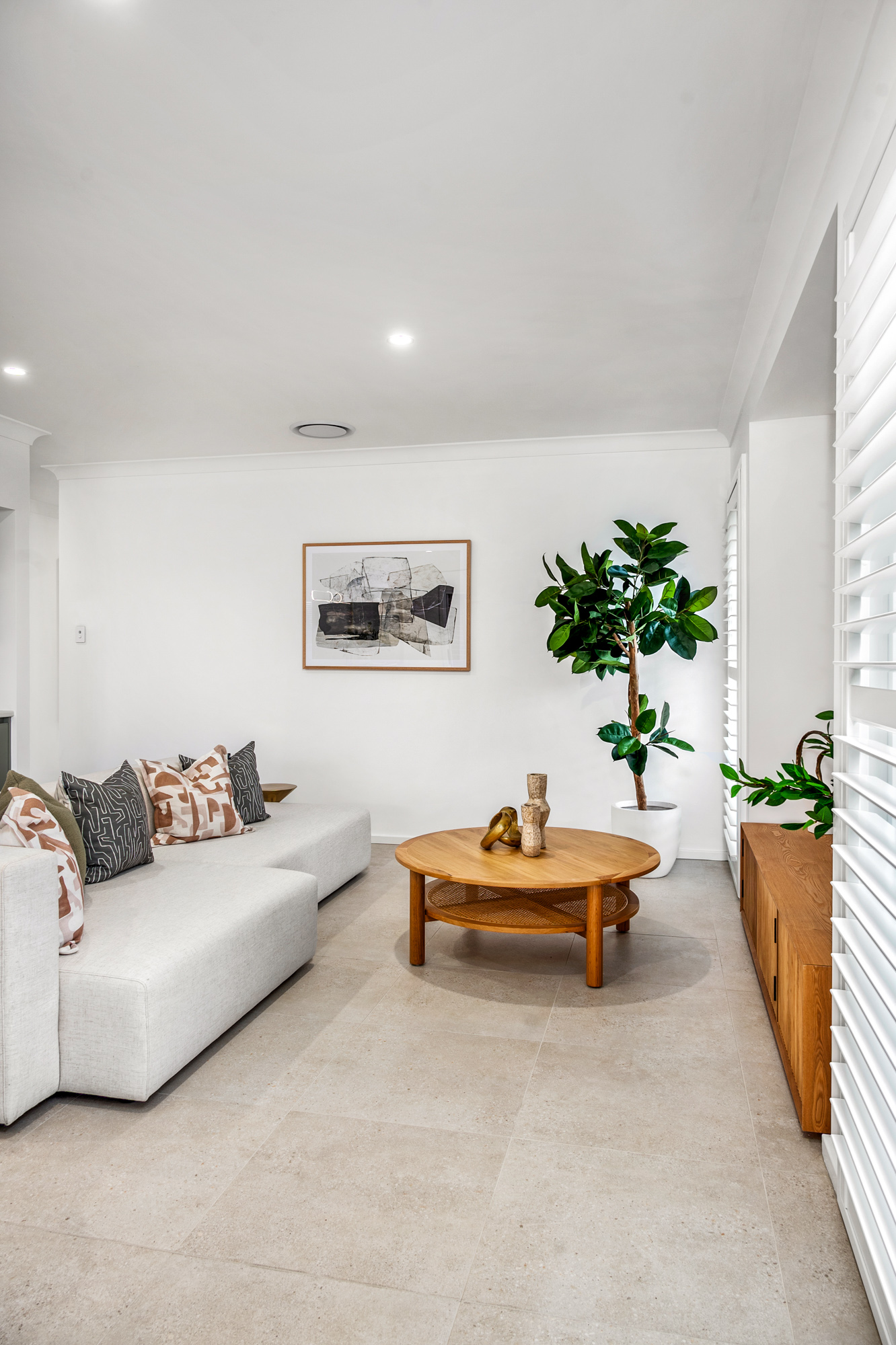 Newport220Lochinvar-57
