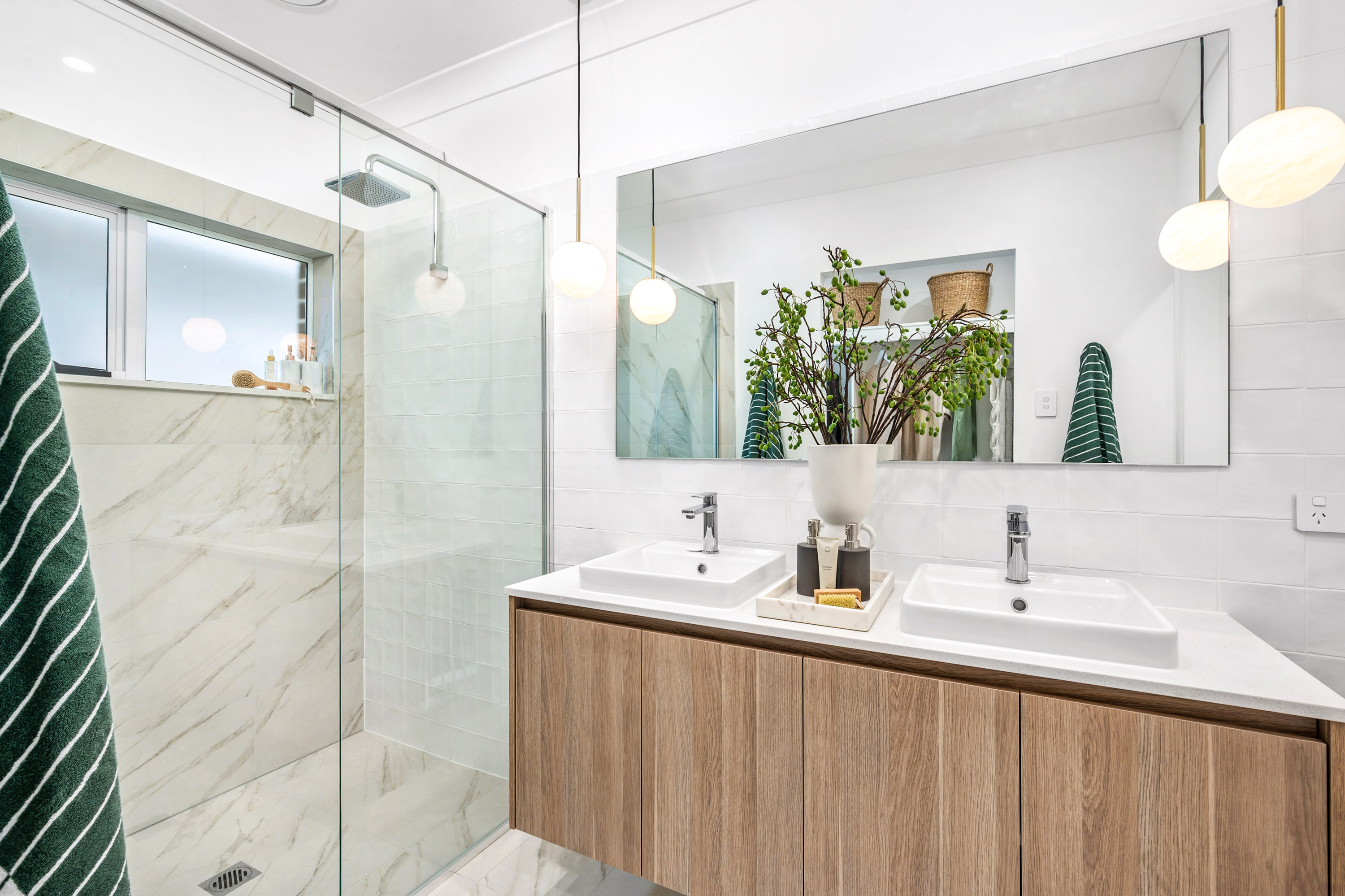 Newport220Lochinvar-9
