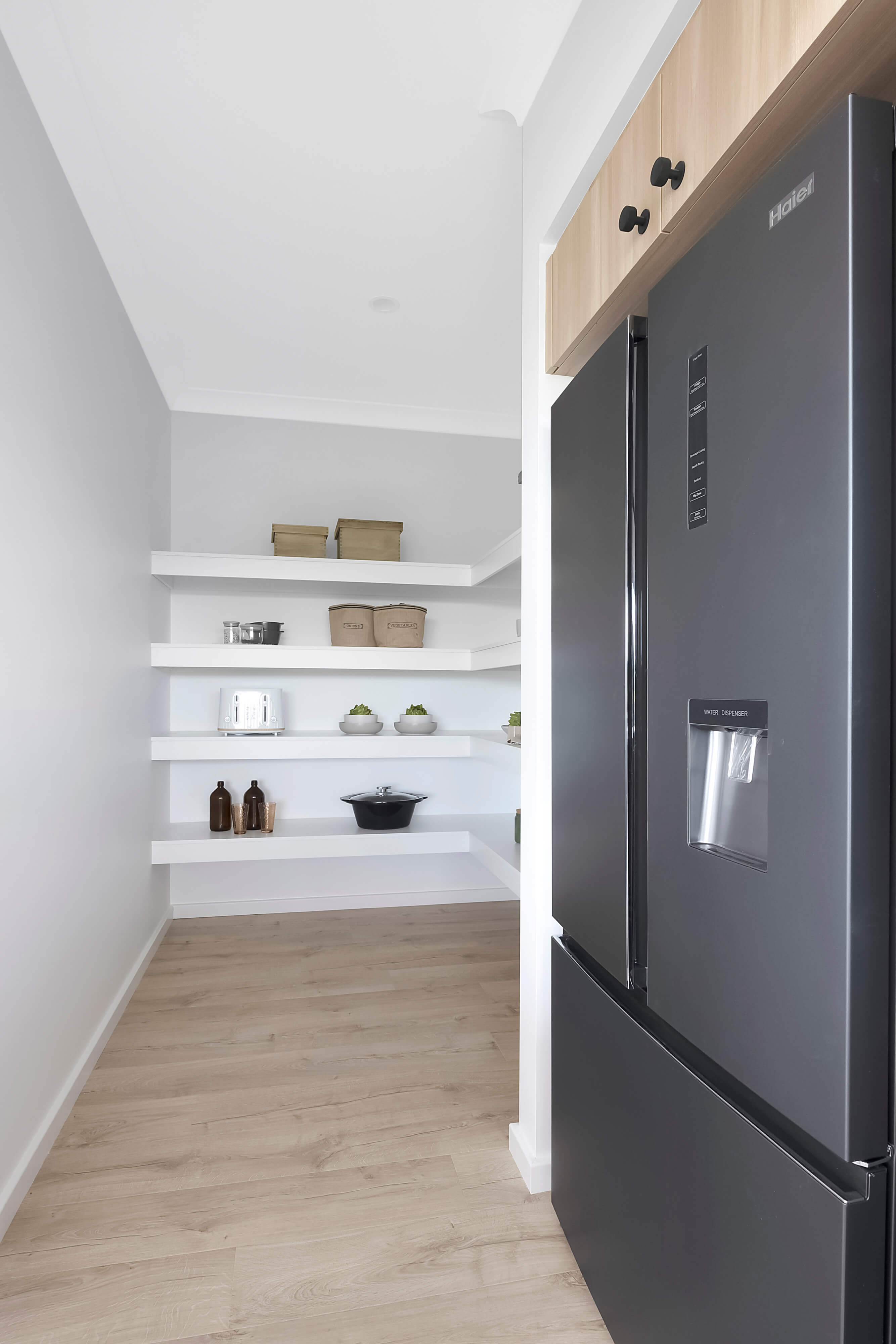 Hunter Homes Scone Display Kitchen