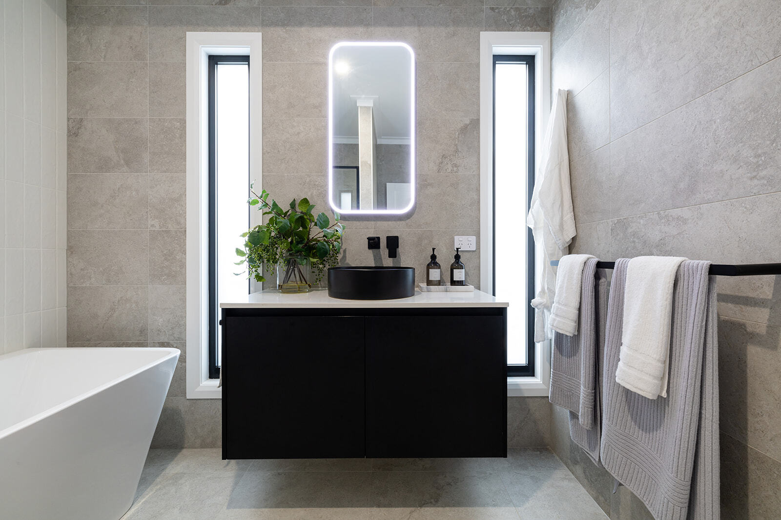 HH-DISPLAY-THORNTON-KENNETH (12)