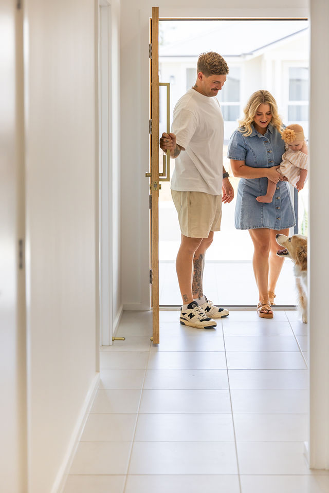 Eagleview Estate bottom image