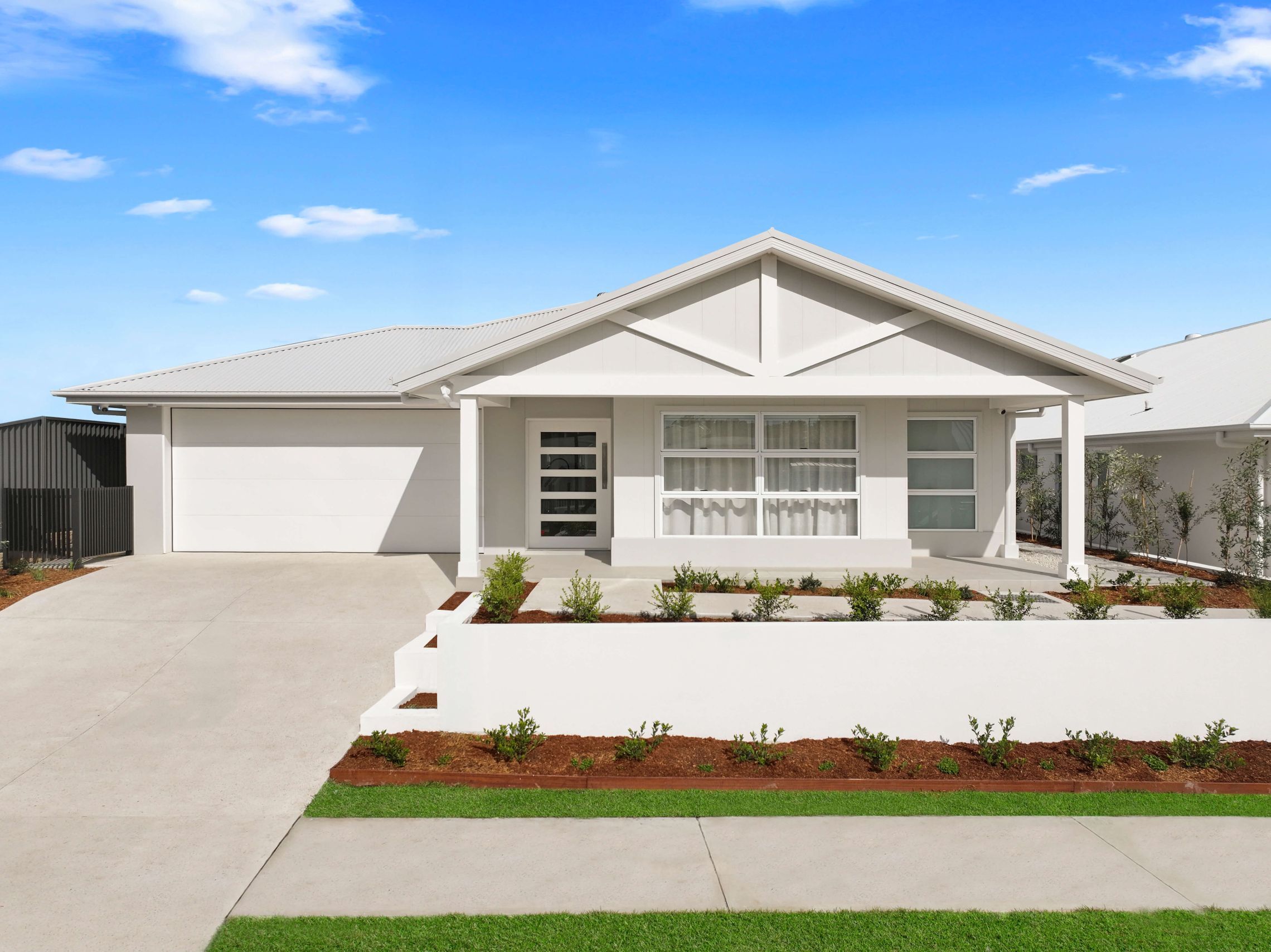 HH-Mooring-259-port-mac-grange-facade